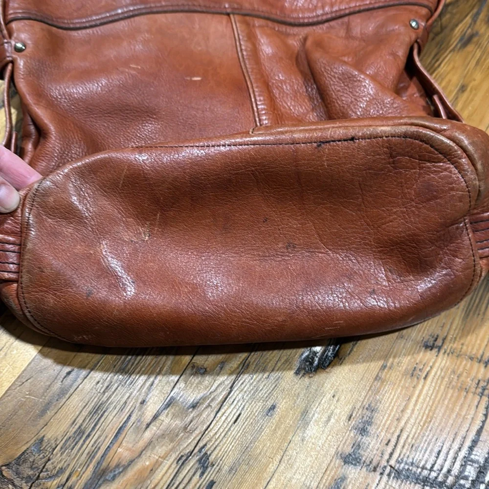 FRYE VINTAGE BROKEN IN FRYE COGNAC TOTE - Picture 6 of 12